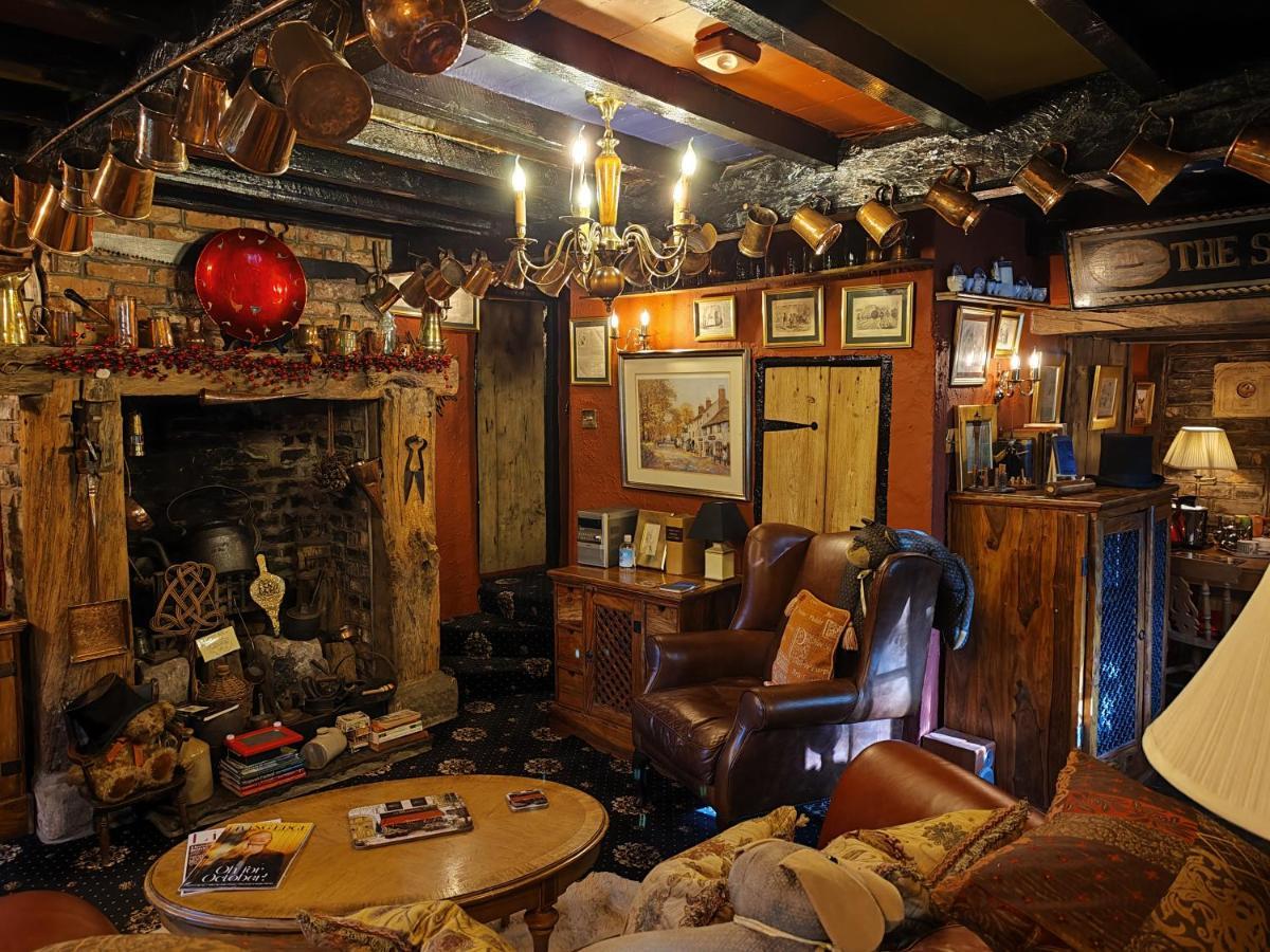 Wizards Thatch Luxury Suites Alderley Edge Eksteriør billede