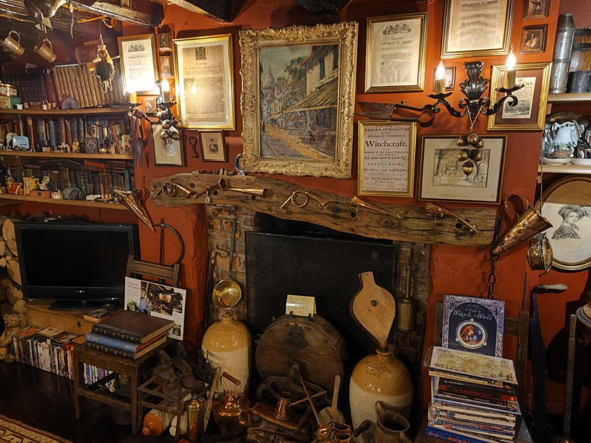 Wizards Thatch Luxury Suites Alderley Edge Eksteriør billede