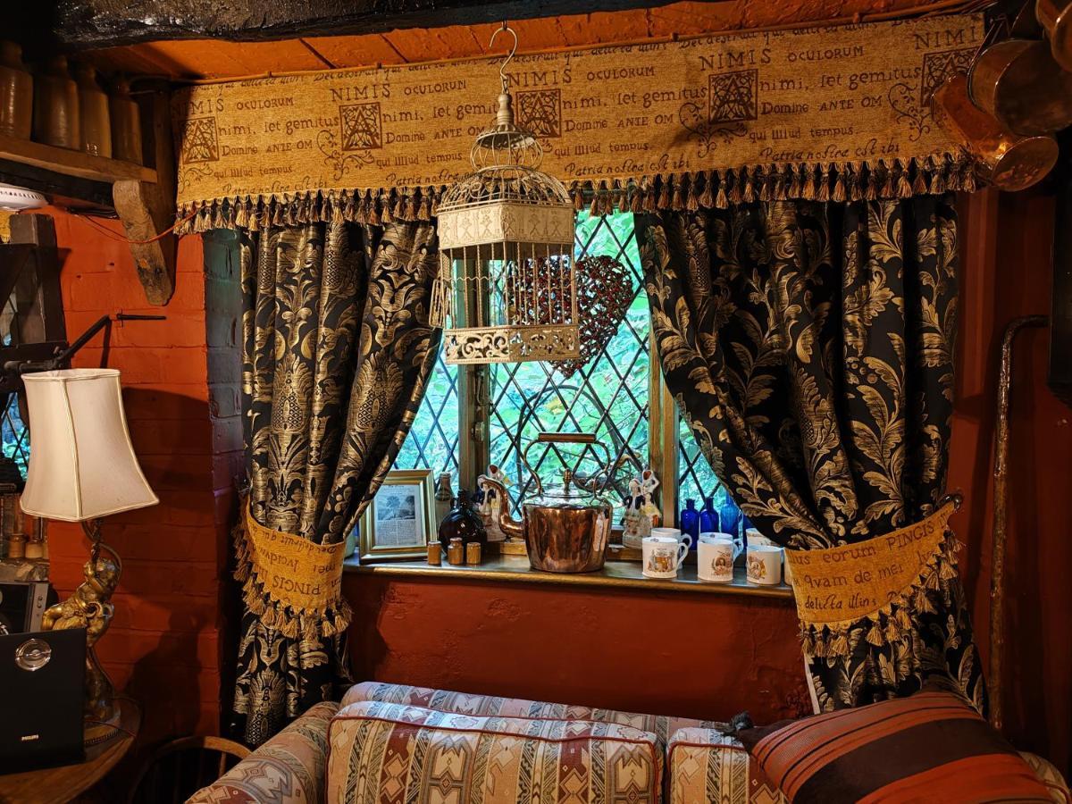 Wizards Thatch Luxury Suites Alderley Edge Eksteriør billede